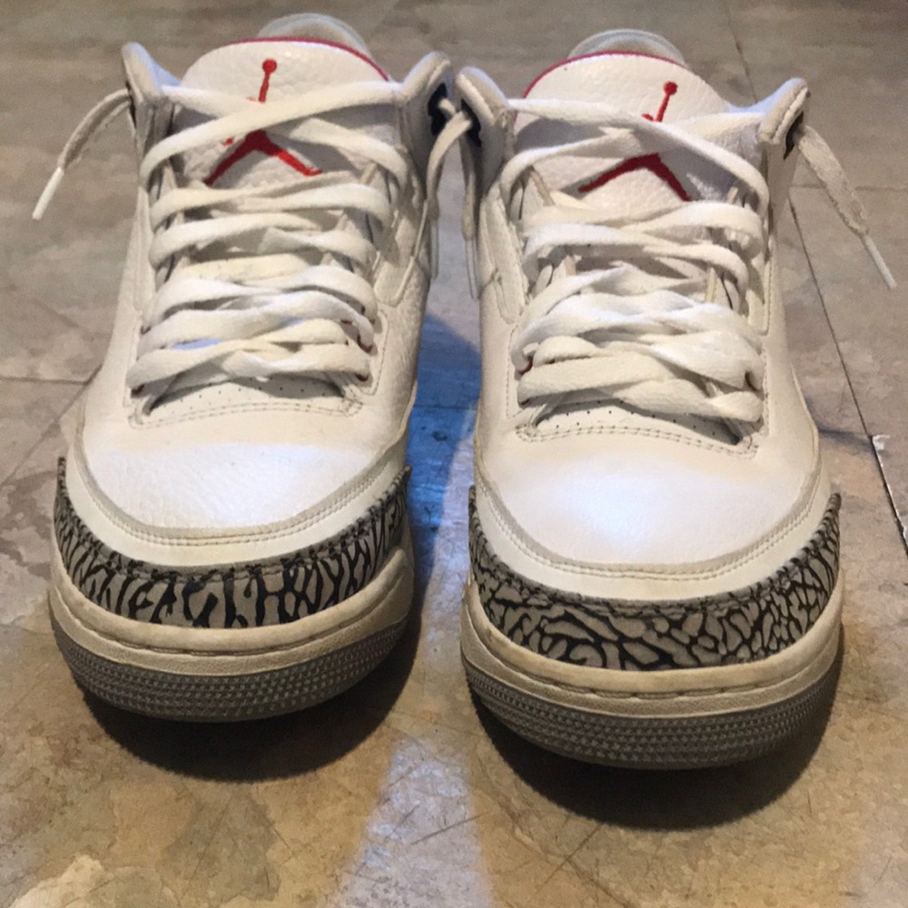 Jordan 3 “Katrina” used.